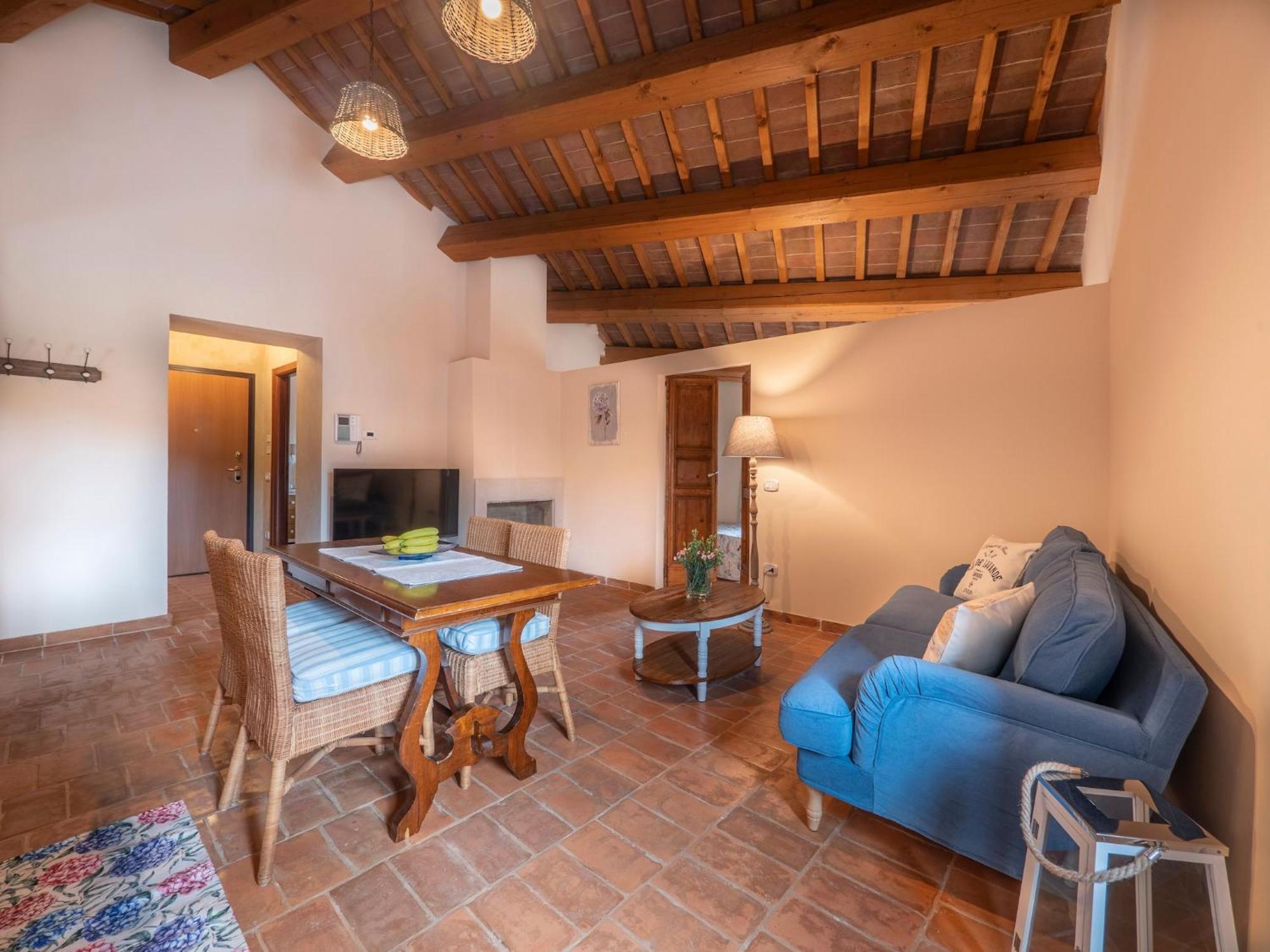 Stunning Apartment In Mombaroccio Near Metauro River Kültér fotó