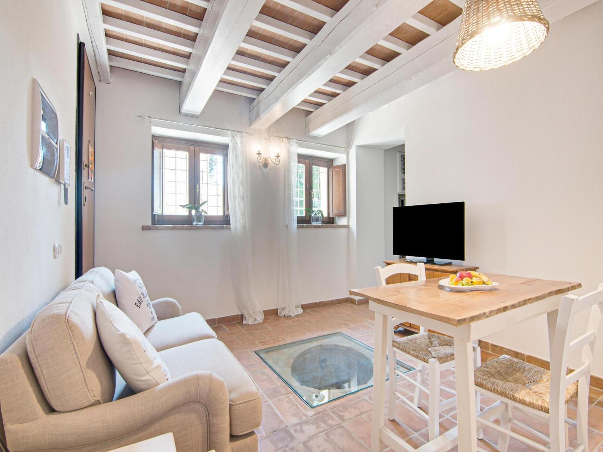 Stunning Apartment In Mombaroccio Near Metauro River Kültér fotó