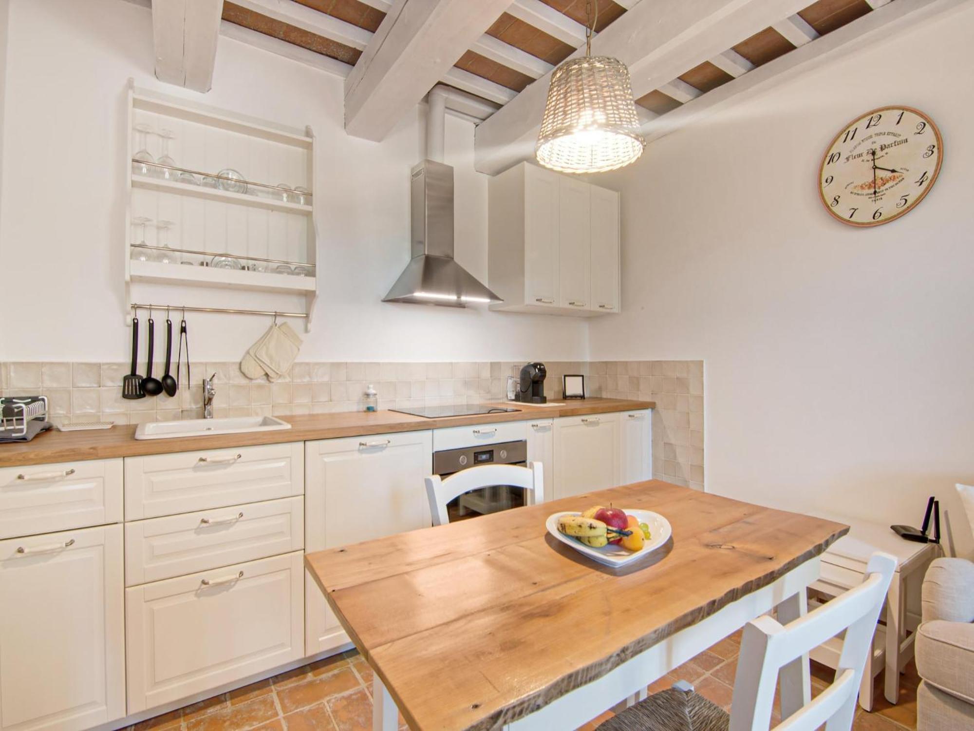 Stunning Apartment In Mombaroccio Near Metauro River Kültér fotó