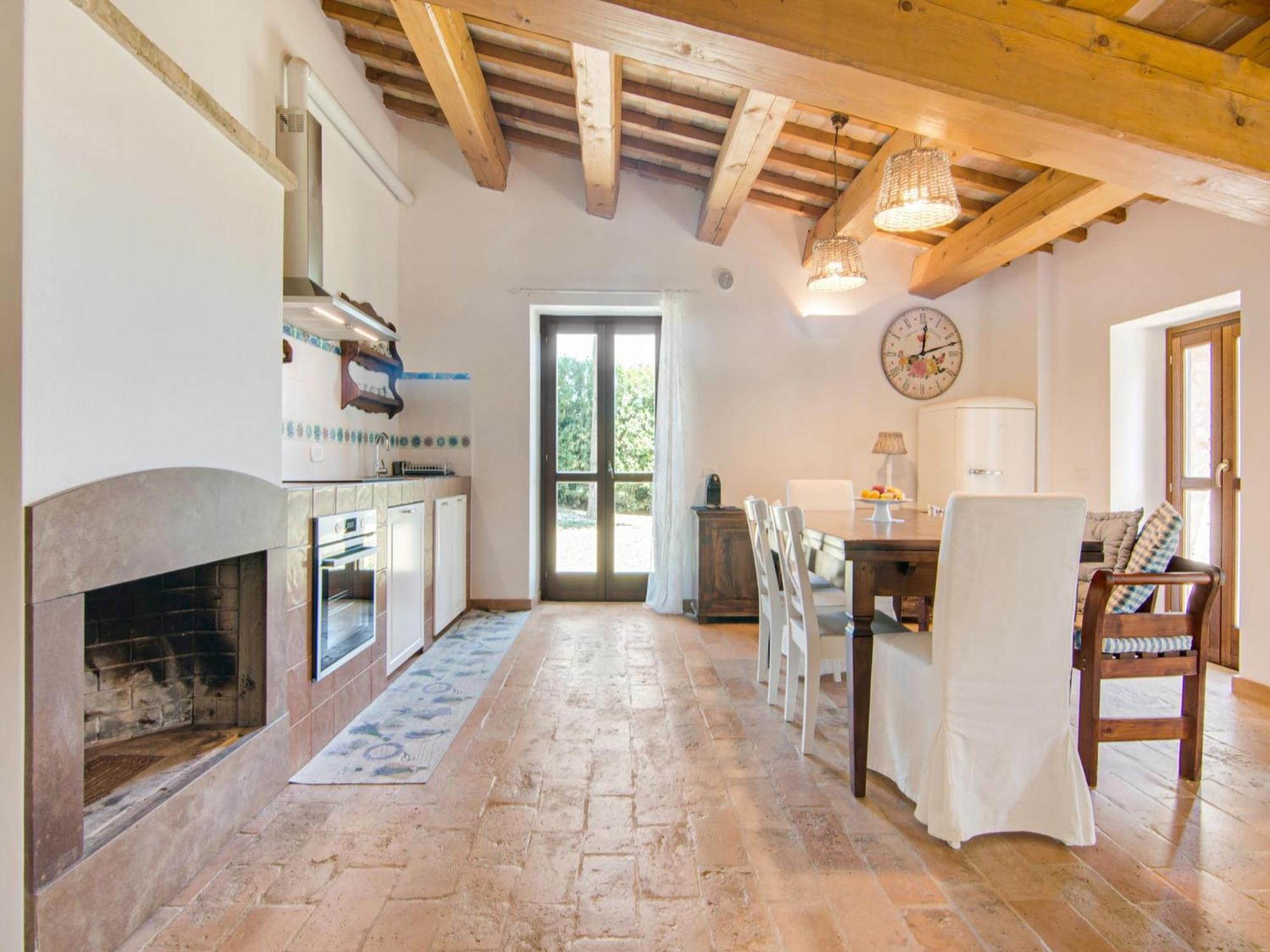 Stunning Apartment In Mombaroccio Near Metauro River Kültér fotó