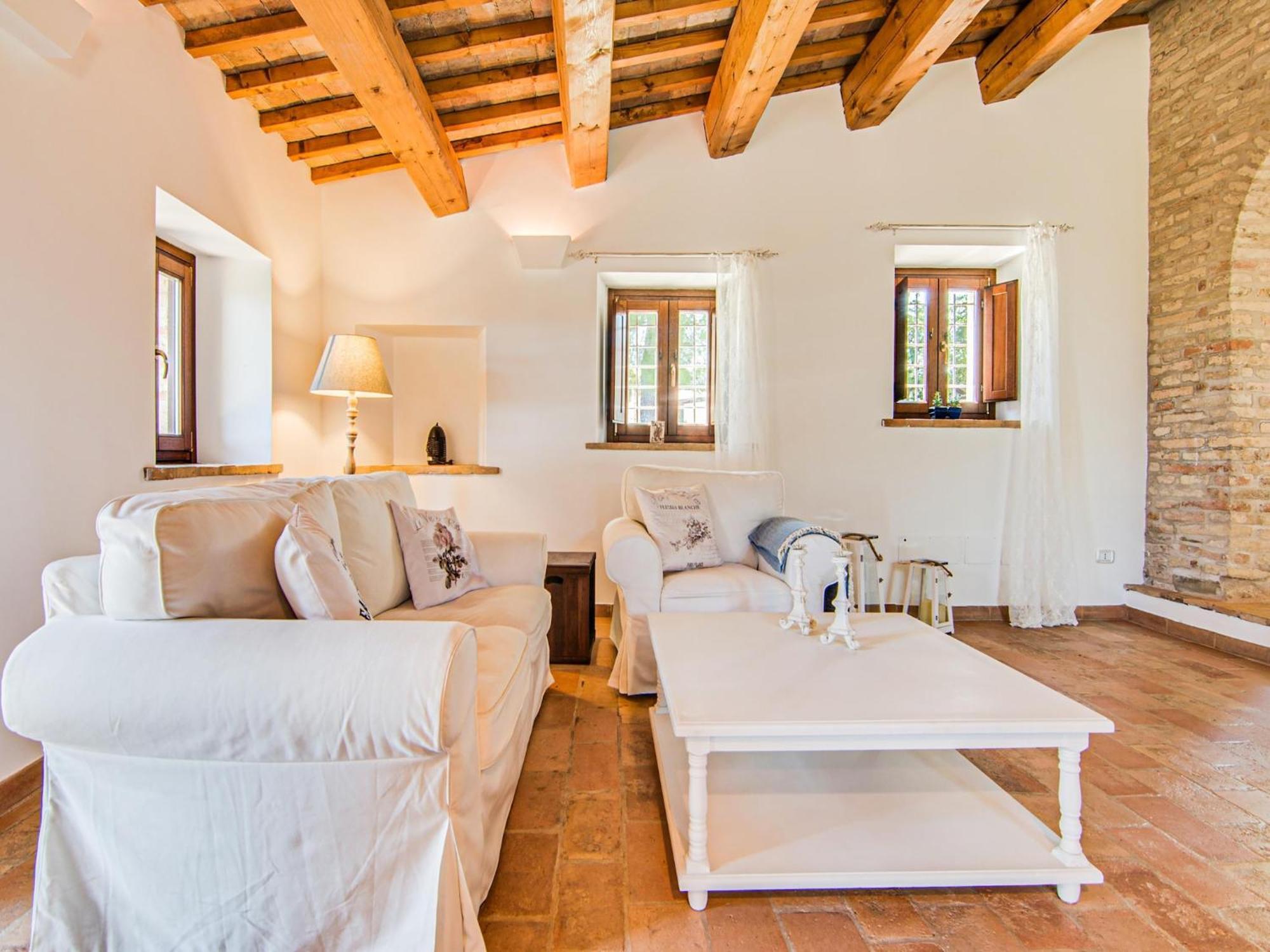 Stunning Apartment In Mombaroccio Near Metauro River Kültér fotó